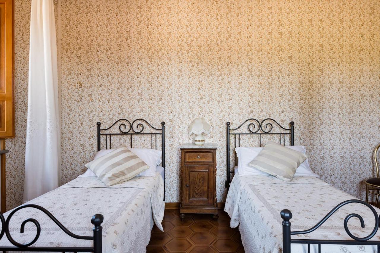 Villa Eleonora Лучиньяно Экстерьер фото